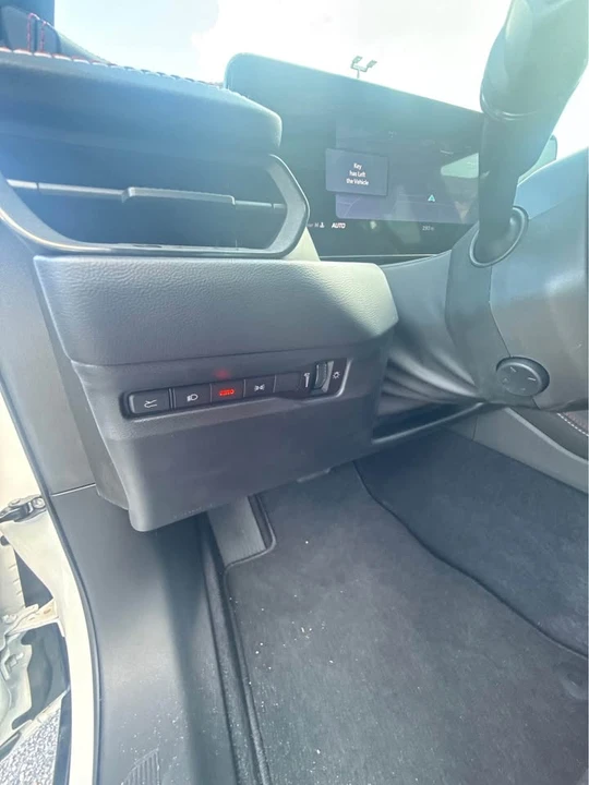2026 Dodge Charger 8th Gen - Image 11 of 20