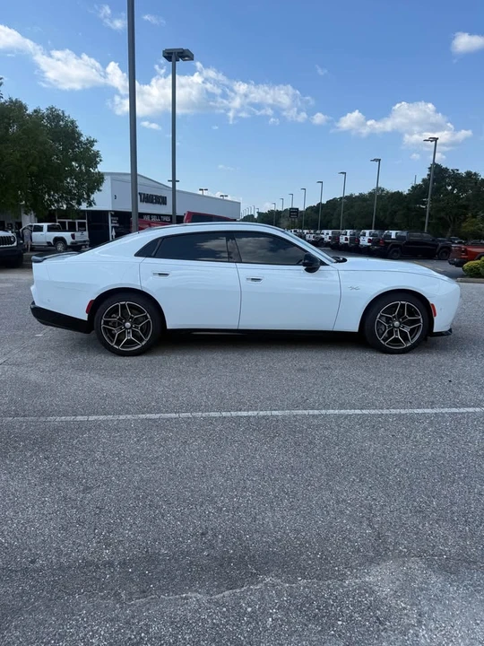 2026 Dodge Charger 8th Gen - Image 4 of 20