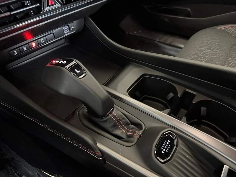 2026 Dodge Charger 8th Gen - Image 11 of 17