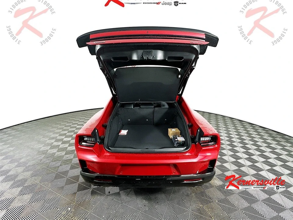 2026 Dodge Charger 8th Gen - Image 16 of 21