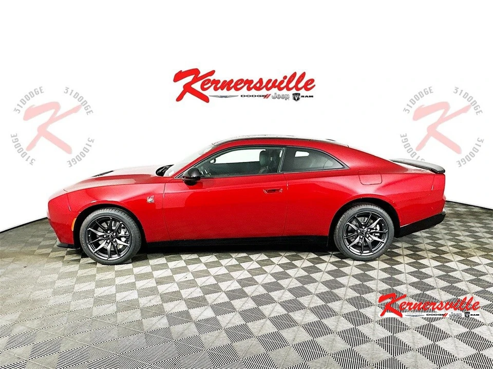 2026 Dodge Charger 8th Gen - Image 4 of 21