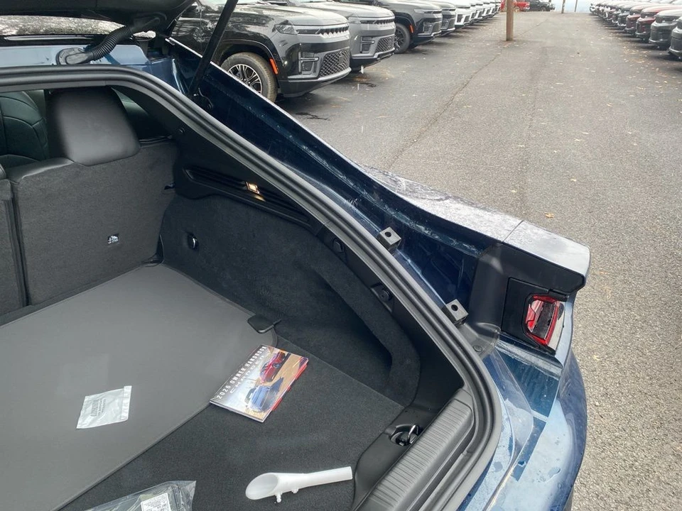 2026 Dodge Charger 8th Gen - Image 10 of 12