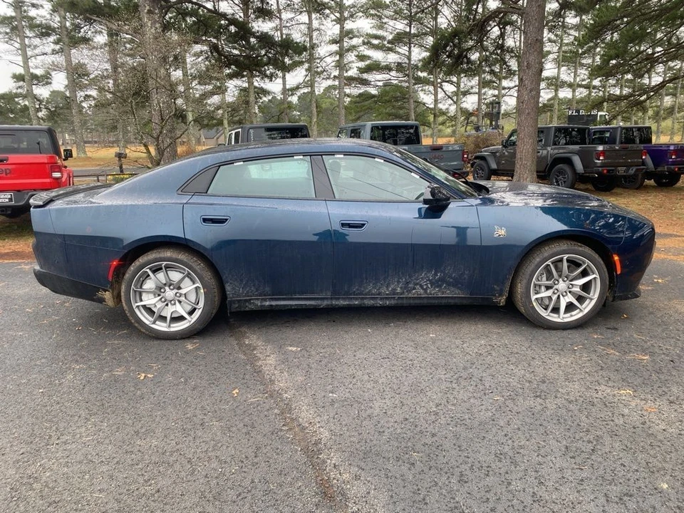 2026 Dodge Charger 8th Gen - Image 4 of 12