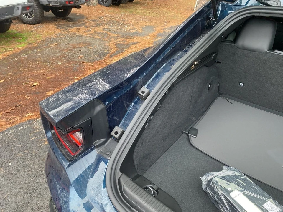 2026 Dodge Charger 8th Gen - Image 11 of 12