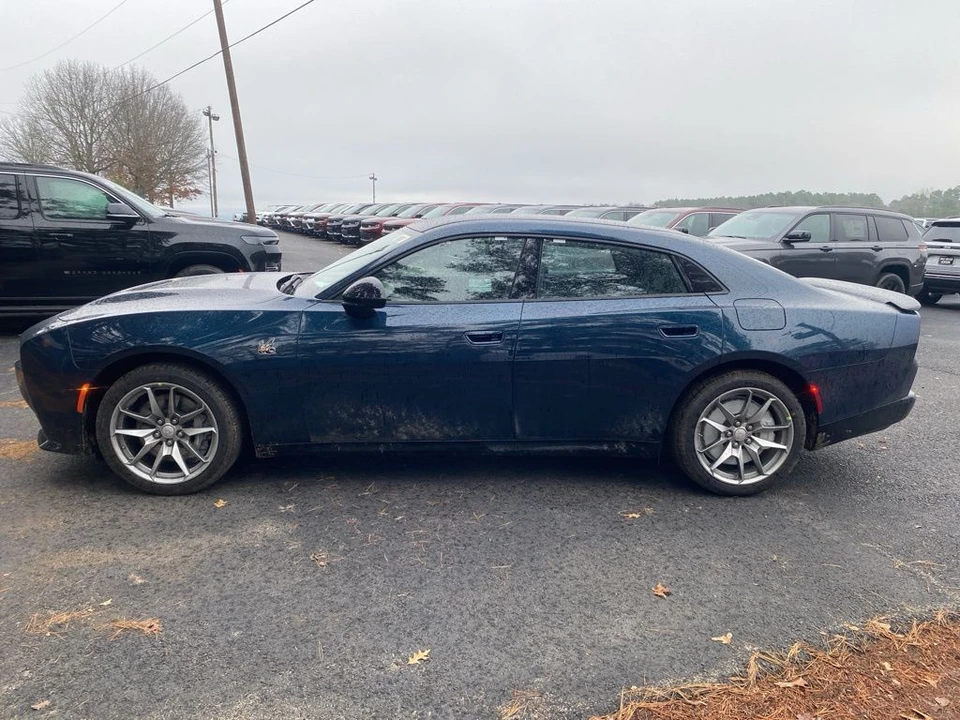 2026 Dodge Charger 8th Gen - Image 8 of 12