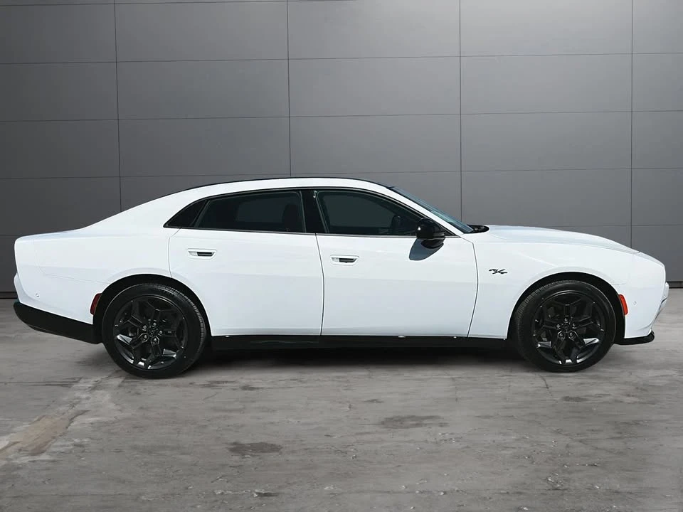 2026 Dodge Charger 8th Gen - Image 8 of 20