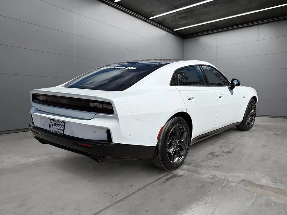 2026 Dodge Charger 8th Gen - Image 7 of 20