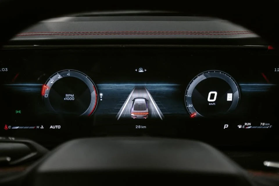 2026 Dodge Charger 8th Gen - Image 12 of 20