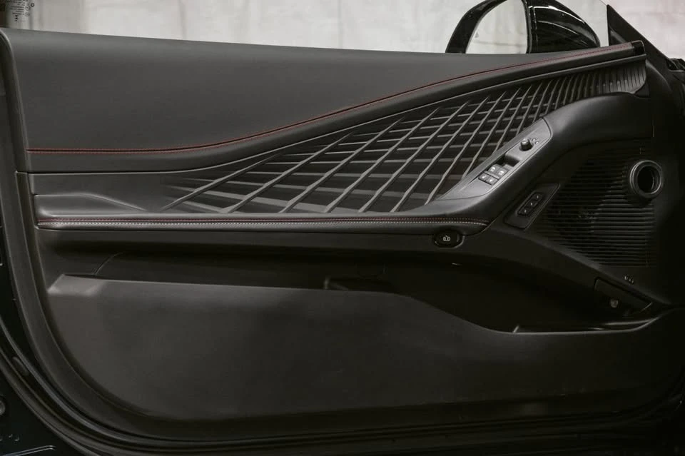 2026 Dodge Charger 8th Gen - Image 14 of 20