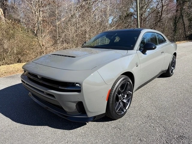 2026 Dodge Charger 8th Gen - Image 3 of 31