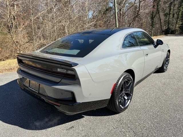2026 Dodge Charger 8th Gen - Image 7 of 21