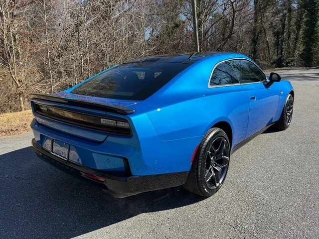 2026 Dodge Charger 8th Gen - Image 7 of 21