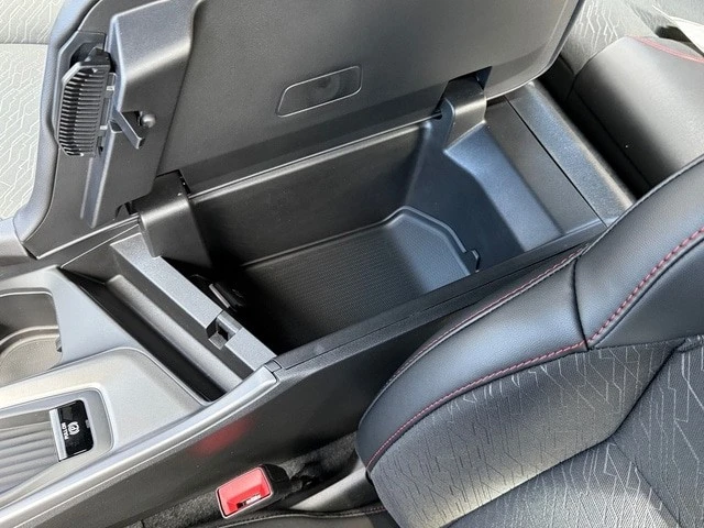 2026 Dodge Charger Daytona 8th Gen - Image 28 of 31