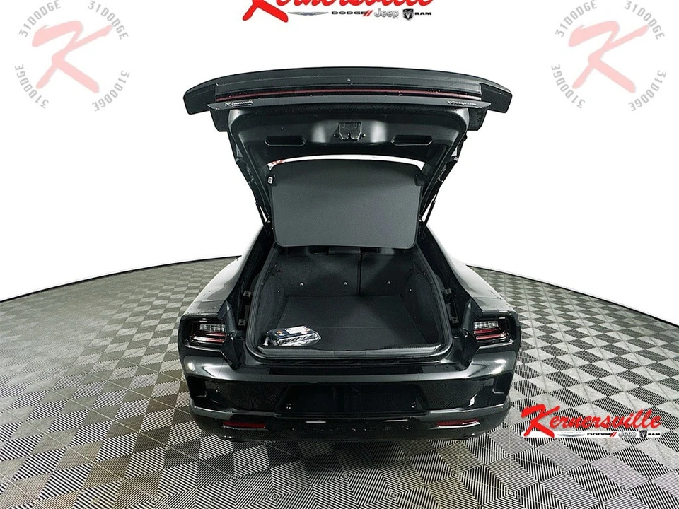 2026 Dodge Charger 8th Gen - Image 16 of 21