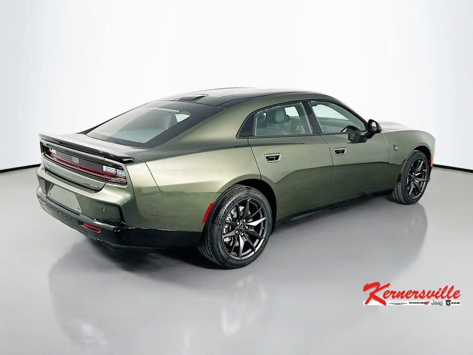 2026 Dodge Charger 8th Gen - Image 7 of 21