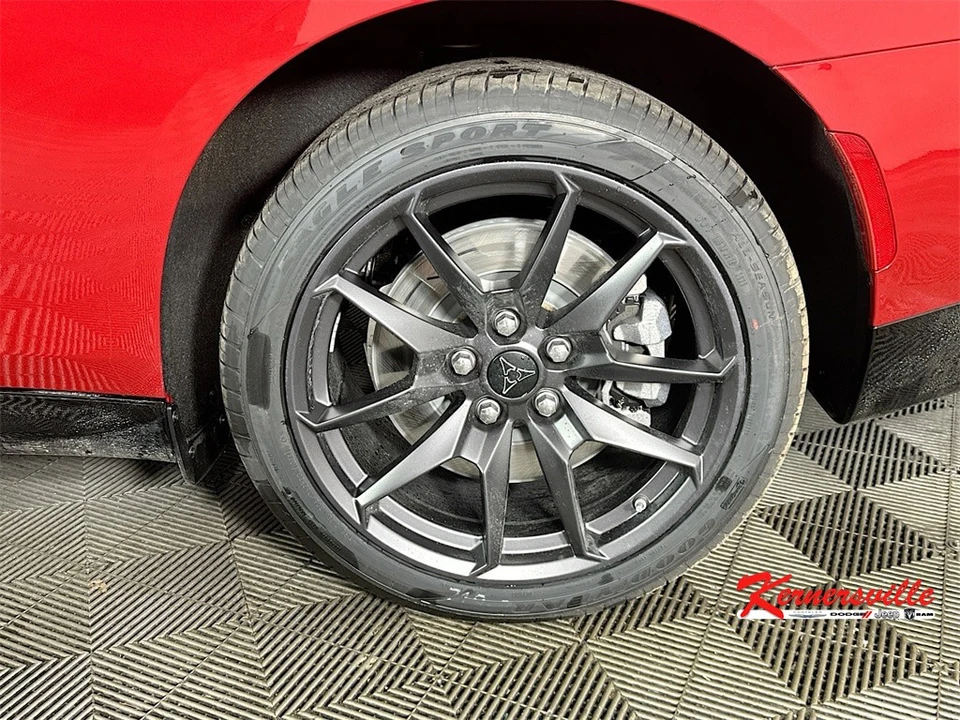 2026 Dodge Charger 8th Gen - Image 17 of 21