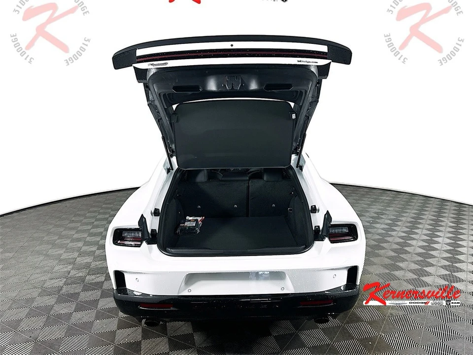 2026 Dodge Charger 8th Gen - Image 16 of 21