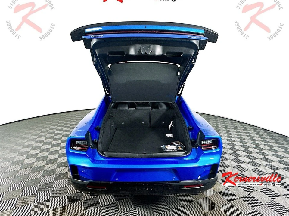 2026 Dodge Charger 8th Gen - Image 16 of 21