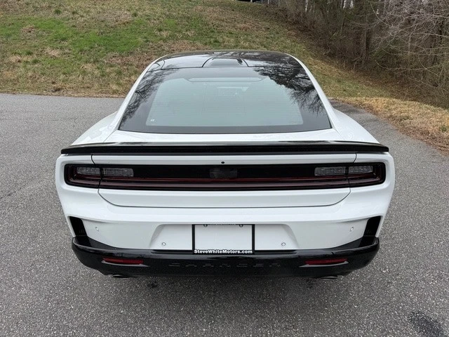 2026 Dodge Charger 8th Gen - Image 8 of 21