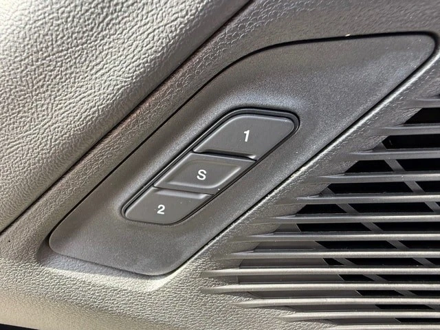 2026 Dodge Charger 8th Gen - Image 12 of 21