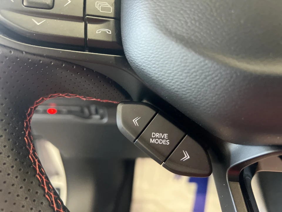 2026 Dodge Charger Daytona 8th Gen - Image 26 of 31