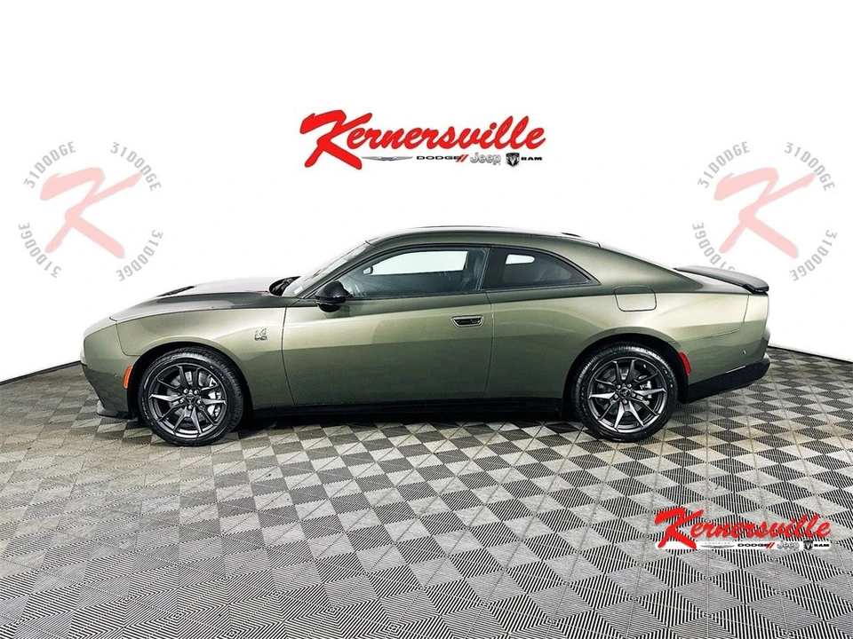2026 Dodge Charger 8th Gen - Image 4 of 12