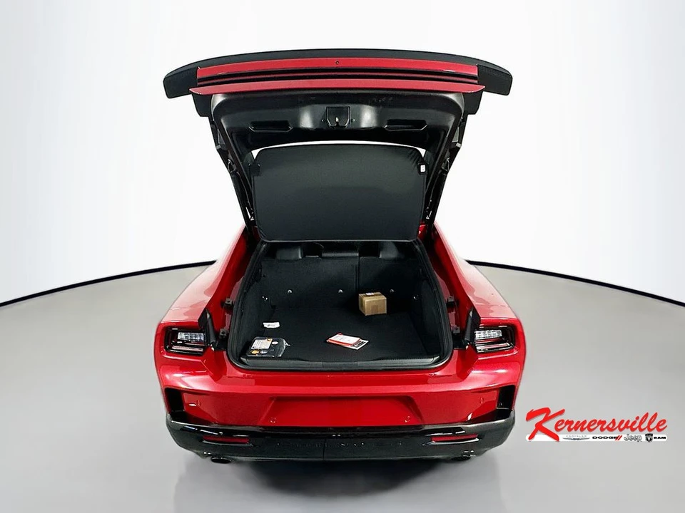 2026 Dodge Charger 8th Gen - Image 16 of 21