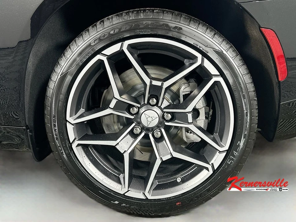 2026 Dodge Charger 8th Gen - Image 17 of 21