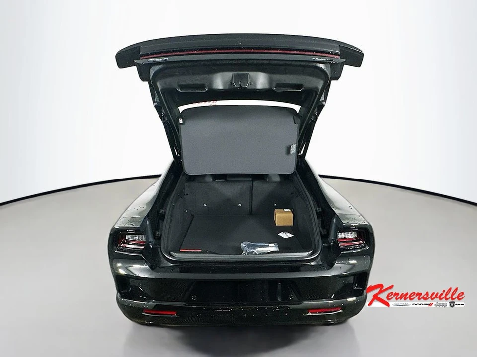 2026 Dodge Charger 8th Gen - Image 16 of 21