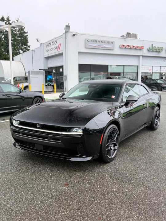 2026 Dodge Charger 8th Gen - Image 3 of 19