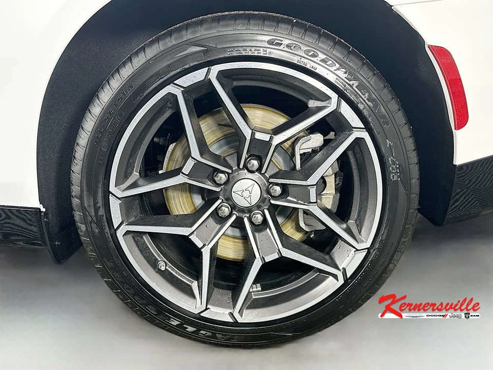 2026 Dodge Charger 8th Gen - Image 17 of 21