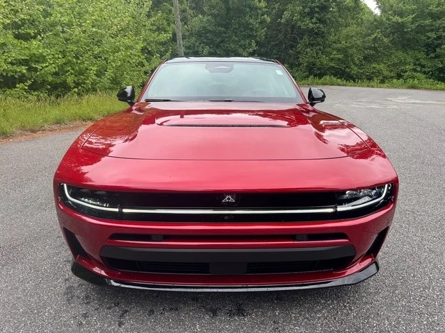 2026 Dodge Charger 8th Gen - Image 4 of 31