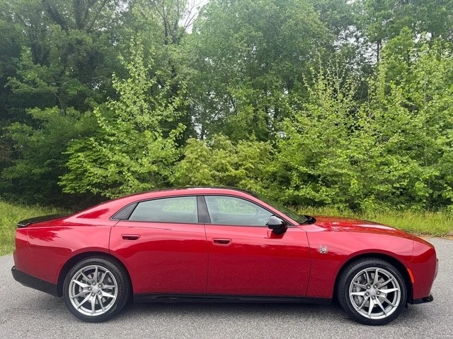 2026 Dodge Charger 8th Gen - Image 6 of 31