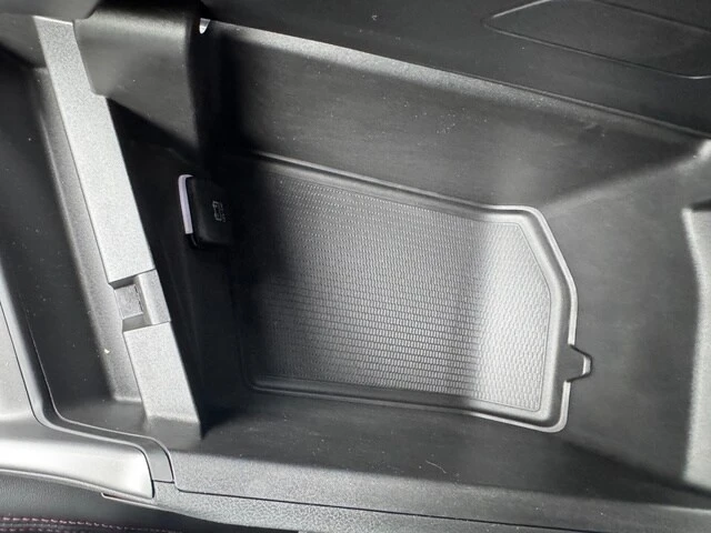 2026 Dodge Charger 8th Gen - Image 28 of 31