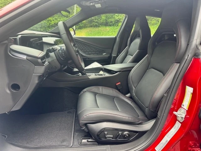 2026 Dodge Charger 8th Gen - Image 12 of 31