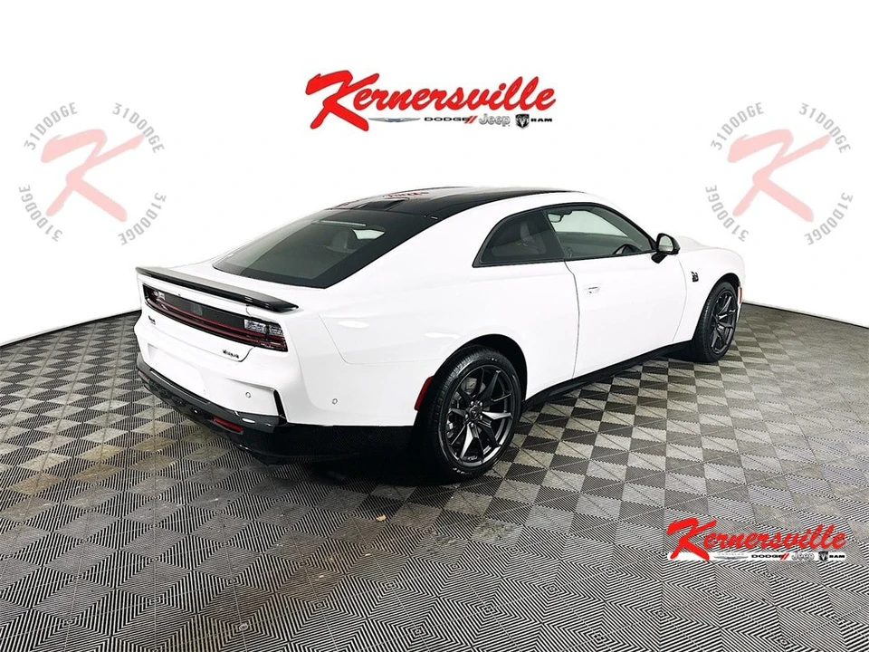 2026 Dodge Charger 8th Gen - Image 7 of 12