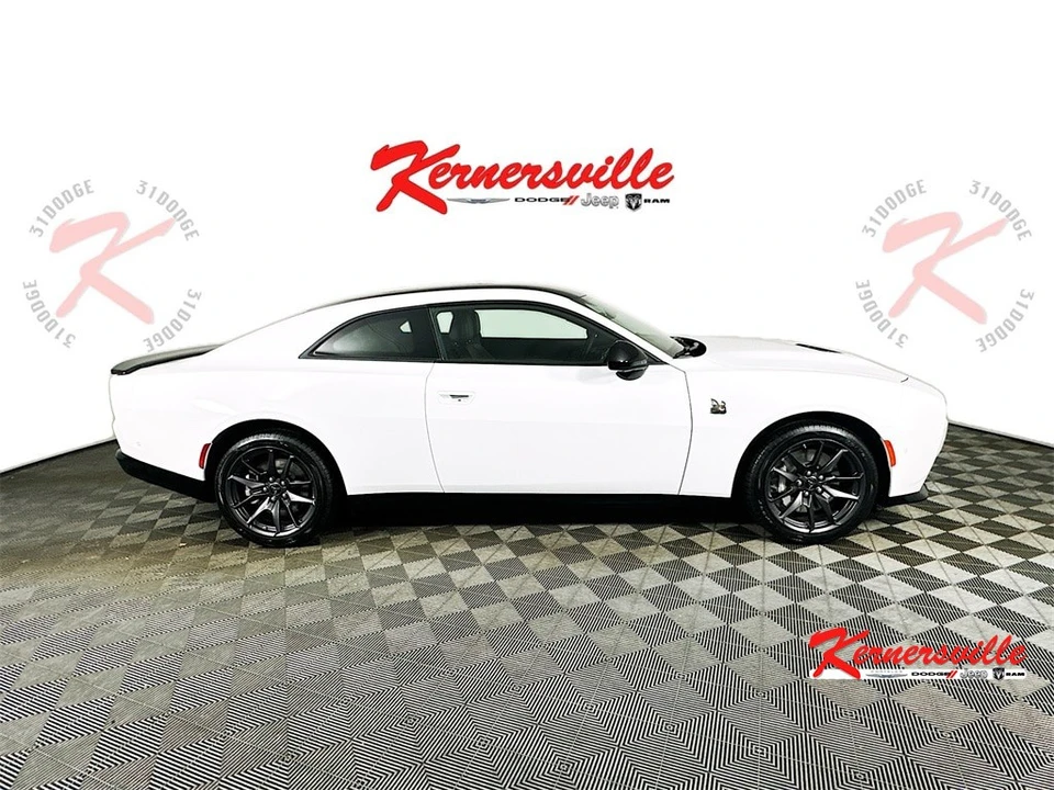 2026 Dodge Charger 8th Gen - Image 8 of 21