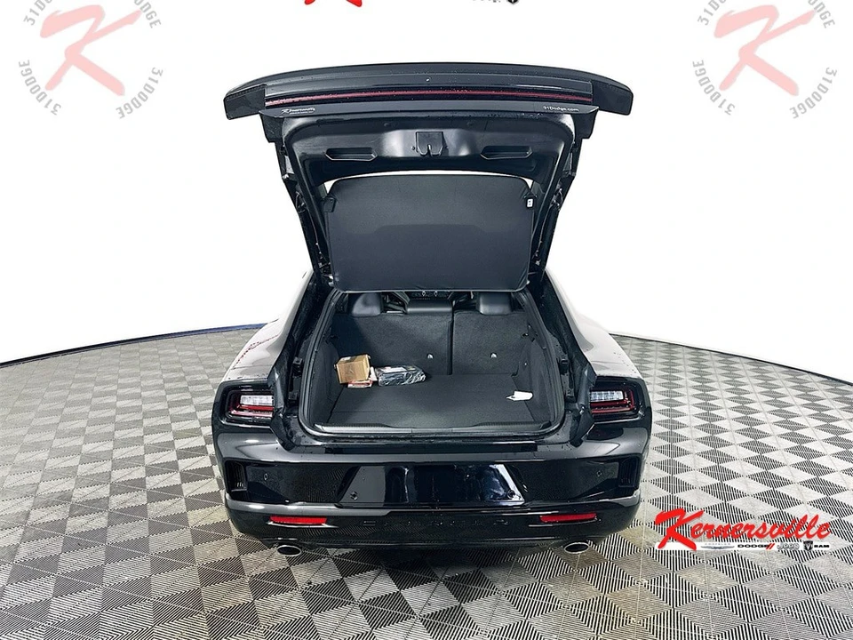 2026 Dodge Charger 8th Gen - Image 16 of 21