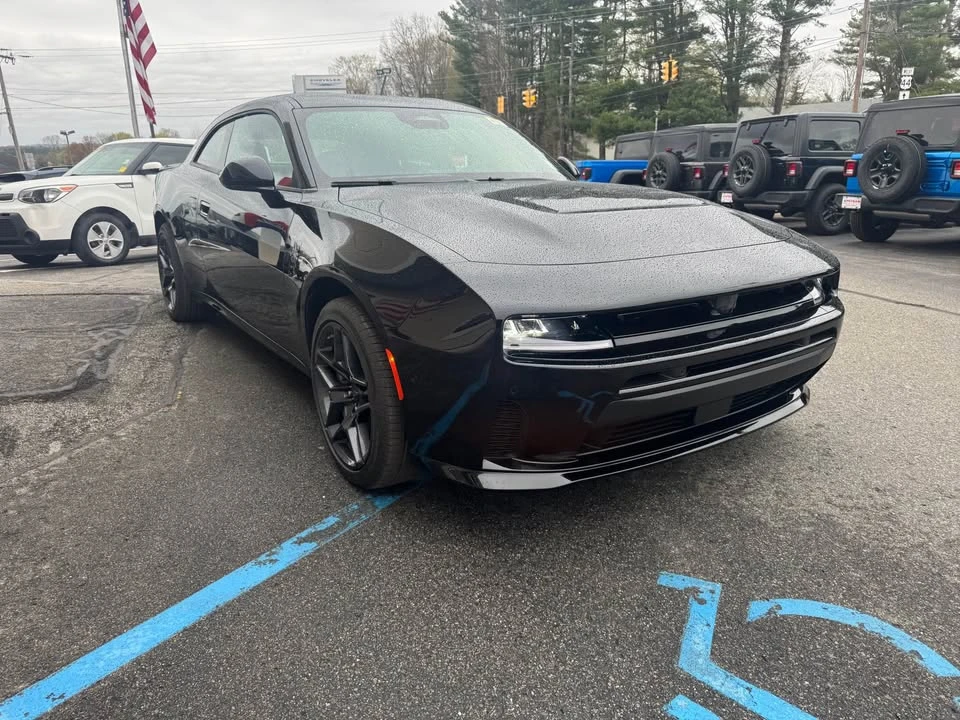 2026 Dodge Charger 8th Gen - Image 3 of 6