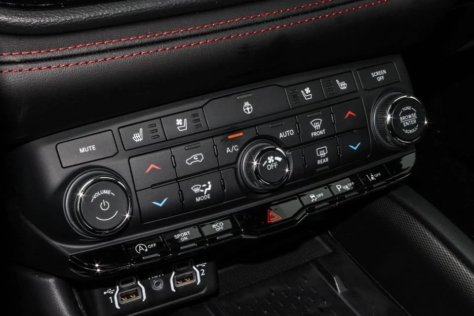 2026 Dodge Durango SRT Hellcat 3rd Gen - Image 9 of 13