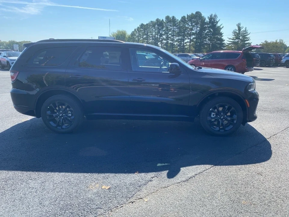2026 Dodge Durango 3rd Gen - Image 4 of 12