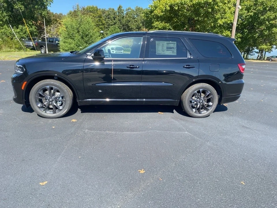 2026 Dodge Durango 3rd Gen - Image 8 of 12