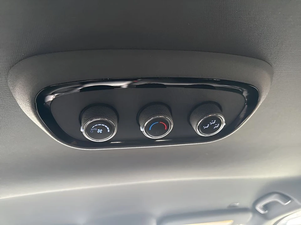 2026 Dodge Durango 3rd Gen - Image 12 of 31