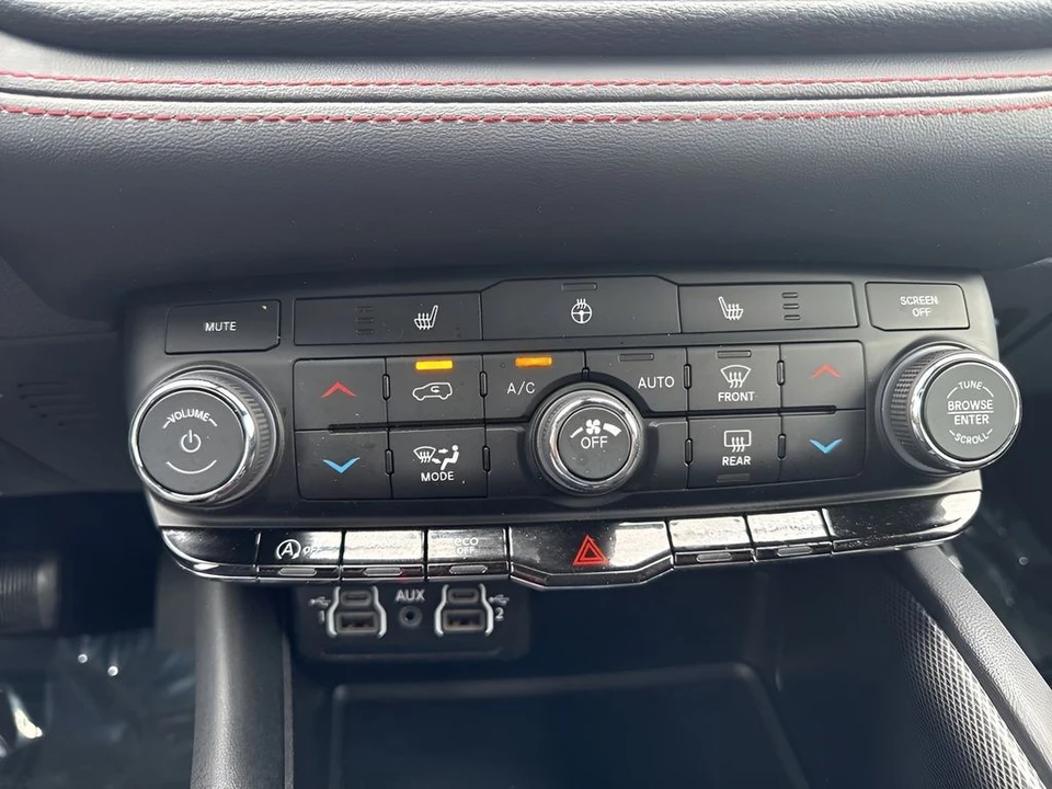 2026 Dodge Durango 3rd Gen - Image 19 of 31