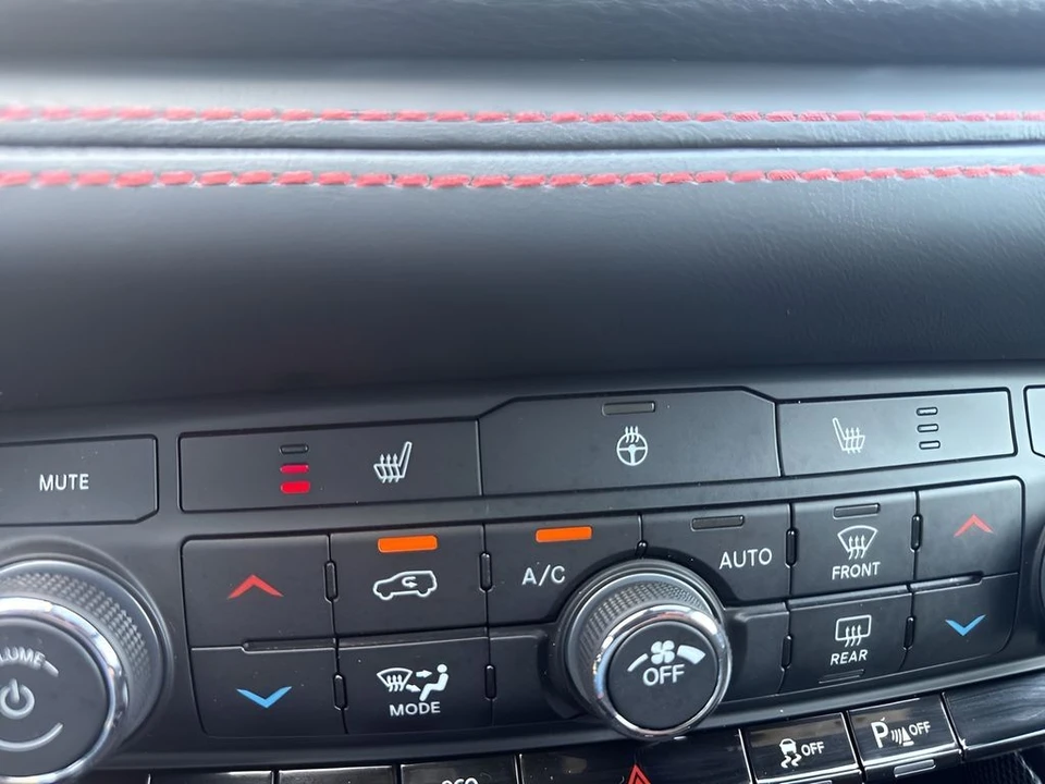 2026 Dodge Durango 3rd Gen - Image 22 of 31