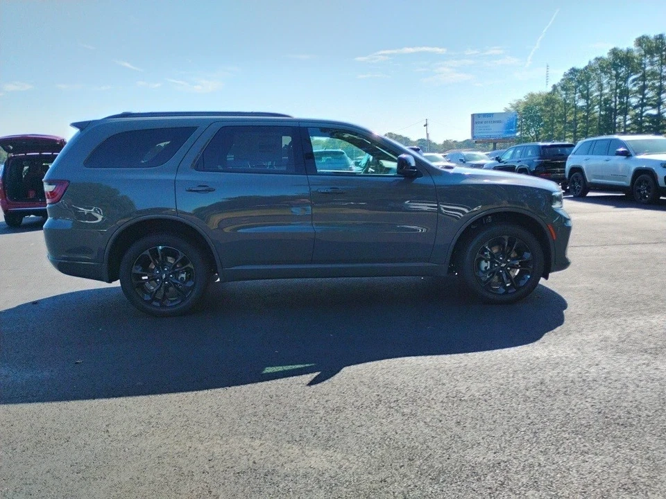 2026 Dodge Durango 3rd Gen - Image 4 of 12