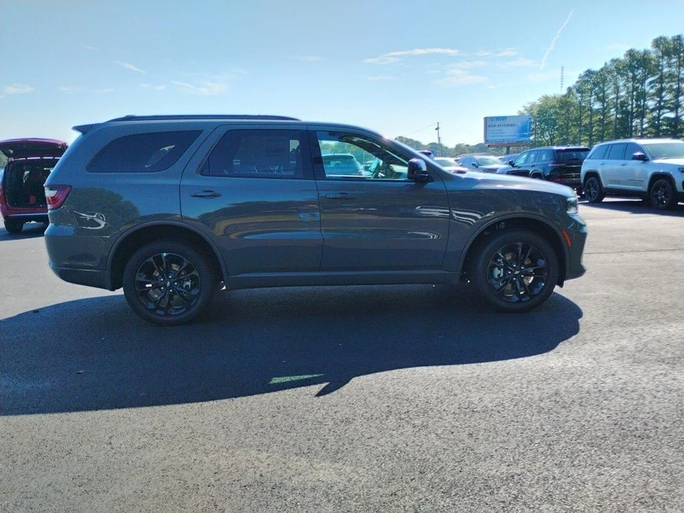 2026 Dodge Durango 3rd Gen - Image 4 of 12