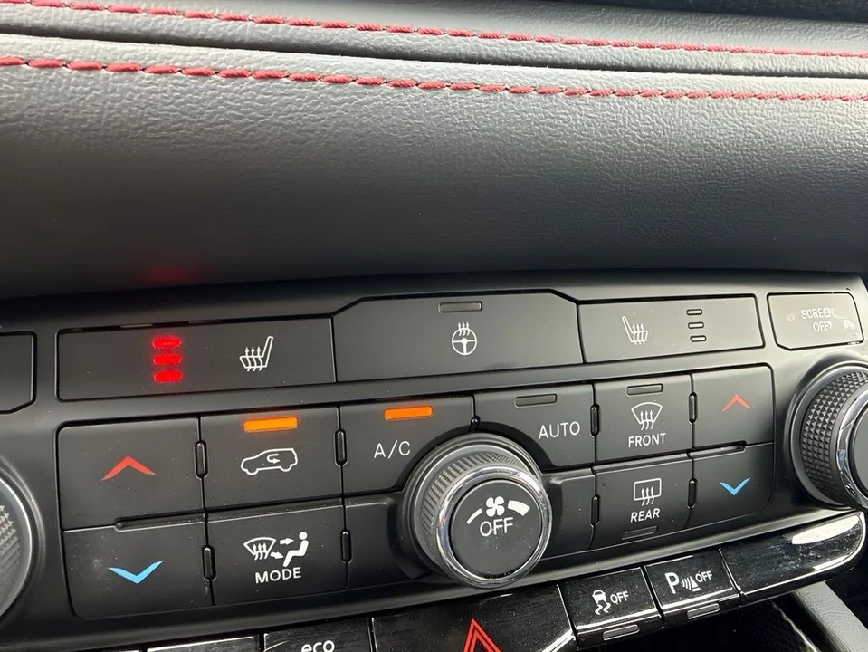 2026 Dodge Durango 3rd Gen - Image 23 of 31