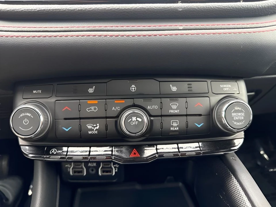 2026 Dodge Durango 3rd Gen - Image 20 of 31