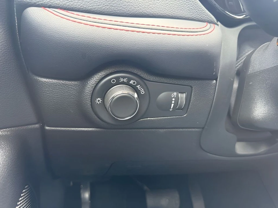 2026 Dodge Durango 3rd Gen - Image 21 of 31